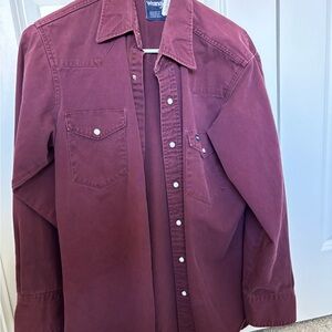 Wrangler Men's Burgundy Shirt